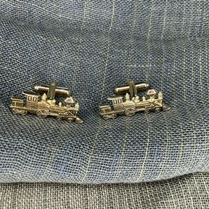 Vintage LOCOMOTIVE gold tone cuff links